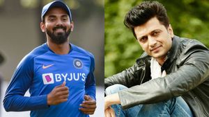 T20 World Cup: രാഹുല്‍ ടീമില്‍ വേണമായിരുന്നു എന്ന് റിതേഷ്; സുനില്‍ ഷെട്ടി എന്ത് തന്നുവെന്ന് ആരാധകര്‍