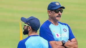 IPL 2024: ഐപിഎല്‍ ടീമിനെ പരിശീലിപ്പിക്കാന്‍ രവി ശാസ്ത്രി! ആവര്‍ത്തിക്കുമോ ശാസ്ത്രി മാജിക്?
