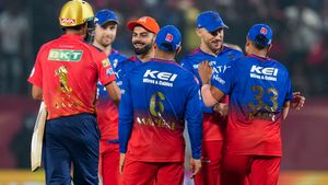 IPL 2024: ഇനി 8 ടീമുകള്‍, ആര്‍ക്കെല്ലാം പ്ലേഓഫ് കളിക്കാം? ആര്‍സിബി വേണ്ടത് ഈ കാര്യങ്ങള്‍! അറിയാം
