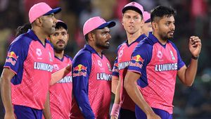 IPL 2024: റോയല്‍സ് പുറത്തായേക്കും! 7 കളികള്‍ ബാക്കി, പ്ലേഓഫിലേക്ക് സാധ്യത എങ്ങനെ? നോക്കാം