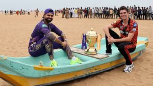 IPL 2024: കിരീടമാര്‍ക്ക്? ഫോട്ടോഷൂട്ടിലുണ്ട് ഉത്തരം! 2019നു ശേഷം ഇതു തെറ്റിയിട്ടില്ല