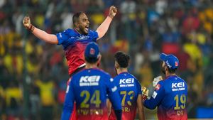 IPL 2024: 'ദൈവത്തിന്റെ കാവ്യനീതി', ദയാലിനെ പ്രശംസിച്ച് റിങ്കു! പോസ്റ്റ് വൈറല്‍