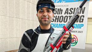Olympics 2024: പുരുഷ ഷൂട്ടിങ്ങിലും ഇന്ത്യക്ക് നിരാശ, പൊരുതി വീണ് അര്‍ജുന്‍; നാലാം സ്ഥാനത്ത്