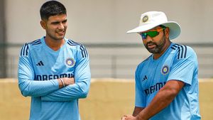IND vs SL: രോഹിത്-ഗില്‍ ഓപ്പണിങ്, ദുബെ അകത്തോ, പുറത്തോ? ഏകദിനത്തില്‍ ഇന്ത്യന്‍ 11 ഇതു തന്നെ