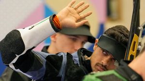 Olympics 2024: സ്വപ്‌ന നേട്ടത്തില്‍ സ്വപ്‌നില്‍, ഷൂട്ടിങ്ങില്‍ വെങ്കലം; ഇന്ത്യയുടെ മൂന്നാം മെഡല്‍