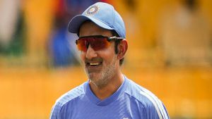 IND vs BAN: ഗംഭീര്‍ കോച്ചായി, ഇവരുടെ ചീട്ടുംകീറി, ഇന്ത്യന്‍ ടീമില്‍ അവസരം കുറഞ്ഞ താരങ്ങളിതാ