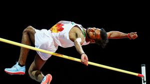   Paralympics: 'ഉന്നതങ്ങളില്‍', ഹൈജംപില്‍ പ്രവീണ്‍ കുമാറിന് സ്വര്‍ണ്ണം