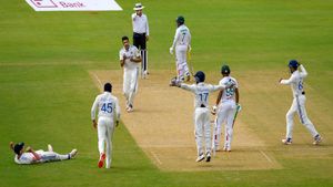 IND vs BAN: മഴ കനത്തു, ആദ്യ ദിനം നേരത്തെ അവസാനിപ്പിച്ചു, ബംഗ്ലാദേശ് ഭേദപ്പെട്ട നിലയില്‍