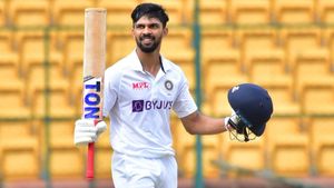 Duleep Trophy 2024: 46, 58, 62; കിടു പ്രകടനം, റുതുരാജിനെക്കുറിച്ച് ആരും മിണ്ടുന്നില്ല! കാരണമെന്ത്?