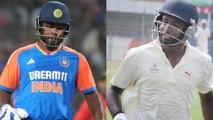 Ranji Trophy: ബംഗ്ലാദേശ് ടി20ക്ക് ശേഷം വിശ്രമം വേണ്ട! സഞ്ജു രഞ്ജി കളിക്കണം; കാരണങ്ങളിതാ