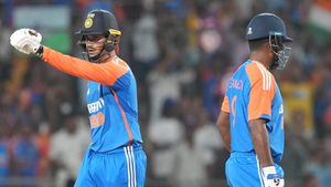 IND vs SA: 7 ഇന്നിങ്‌സില്‍ നിന്ന് 70, അഭിഷേകിനെ പുറത്താക്കൂ! സഞ്ജുവിന്റെ പുതിയ പങ്കാളി അവന്‍?
