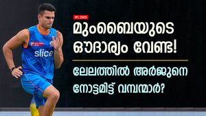 IPL 2025: സച്ചിന്‍ ഇടപെട്ടു, അര്‍ജുന്‍ മുംബൈയിലേക്കില്ല! ലേലത്തില്‍ ആ സൂപ്പര്‍ ടീം വാങ്ങും?