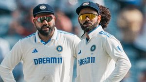 IND vs NZ: ടീം ഇന്ത്യയെ 'കൊല്ലരുത്', ഓസീസ് പര്യടനം റദ്ദാക്കണം!! ആവശ്യവുമായി ഫാന്‍സ്