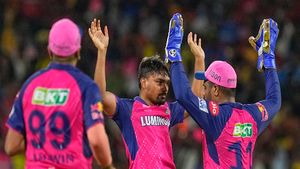 IPL 2025: രാജസ്ഥാന് 3 പ്രശ്‌നങ്ങള്‍, ലേലത്തിലും പരിഹരിക്കാനാവില്ല? സഞ്ജുപ്പടക്ക് തിരിച്ചടി ഉറപ്പ്
