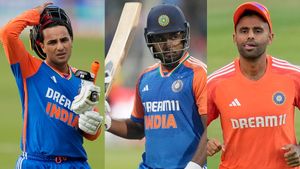 IND vs SA: അഭിഷേക് വീണ്ടും ഫ്‌ളോപ്പാവും!! സഞ്ജു മിന്നിക്കും, ഇന്ത്യ ജയിക്കുമോ? സാധ്യത ഇങ്ങനെ