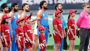Champions Trophy: റിഷഭ് യൂസ്‌ലെസ്!! ടീമിന് 10ല്‍ റേറ്റിങ് എത്ര? പ്രതികരിച്ച് ഫാന്‍സ്, വൈറല്‍