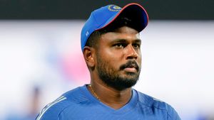 Champions Trophy: സഞ്ജു അഹങ്കാരി? ഈ തഴയല്‍ അര്‍ഹിക്കുന്നു! തള്ളിപ്പറഞ്ഞ് കെസിഎ