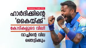 ഇന്ത്യ x പാക്: അമ്പമ്പോ... ഹാര്‍ദിക്കിന്റെ വാച്ച് ചില്ലറക്കാരനല്ല!! വിലയറിഞ്ഞാല്‍ 'കിളി പോവും'