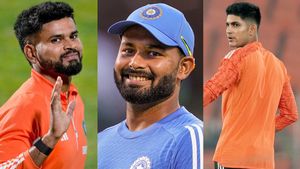 IND vs ENG: ഗില്ലും ശ്രേയസുമടക്കം 4 പേര്‍ ഔട്ട്!! വന്‍ അഴിച്ചുപണി, അവസാന കളിയിലെ 11