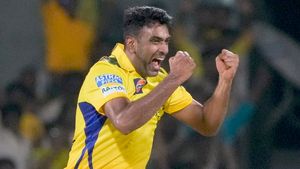 IPL 2025: അശ്വിനു കിട്ടിയത് മുട്ടന്‍ പണി!! സ്വന്തം ചാനലില്‍ ഇനി സിഎസ്‌കെ കാണില്ല, ഈ കാരണം