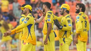 IPL 2025: വീണ്ടും തോറ്റ് ജിടി!! ഒന്നാംസ്ഥാനം സ്വാഹ? ധോണിപ്പടയ്ക്കു രാജകീയ മടക്കം