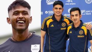 IND vs ENG: സായ് പുറത്തിരിക്കും? പകരം മലയാളി താരം!! ഒന്നാമങ്കത്തിലെ ടോപ്പ് 6 'ലീക്കായി'