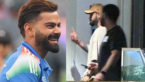 കോലി പുക വലിക്കുമോ? വൈറല്‍ ഫോട്ടോയ്ക്കു പിന്നിലെ സത്യമെന്ത്, ഇതാ ഉത്തരം