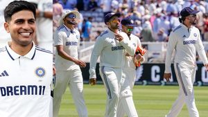 IND vs ENG: 2 പേരെ ഒഴിവാക്കൂ!! നാലാമങ്കത്തില്‍ ആരെല്ലാം വേണം? തിരഞ്ഞെടുത്ത് മുന്‍ സെലക്ടര്‍