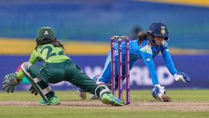 Womens World Cup 2025: സിദ്രാന്റെ പോരാട്ടം വിഫലം; പാകിസ്താന്റെ ചിറകരിഞ്ഞ് ഇന്ത്യ, തകർപ്പൻ ജയം
