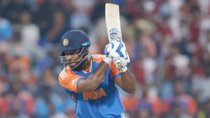 IND vs NZ: സഞ്ജു ആ കെണി കണ്ടില്ല!! ഒന്ന് ശ്രദ്ധിച്ചാല്‍ രക്ഷപ്പെട്ടേനെ, സാന്റ്‌നറുടെ 'കാഞ്ഞ ബുദ്ധി'
