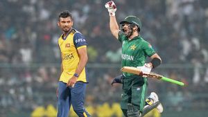 T20 WC 2026: ഫര്‍ഹാന്റെ സെഞ്ച്വറിയും രക്ഷിച്ചില്ല, ജയിച്ചിട്ടും പാക്പട പുറത്ത്!!! കിവികള്‍ക്ക് സെമി