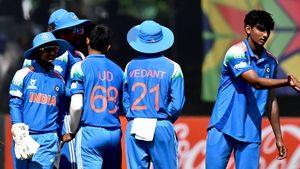 U19 WC 2026: പാകിസ്താന്റെ ചീട്ട് കീറി മാത്രെയും പിള്ളേരും!! റിട്ടേണ്‍ ടിക്കറ്റും; ഇന്ത്യക്ക് സെമി
