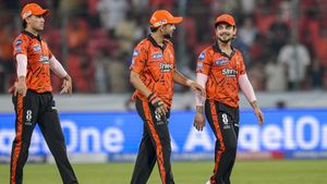 IPL 2026: ഹൈദരാബാദ് കെണി ഒരുക്കുന്നു, ചെന്നൈ ജാഗ്രതൈ! ബൗളിങ് യൂണിറ്റിന് അ​ഗ്നിപരീക്ഷ, അശ്വിന്റെ മുന്നറിയിപ്പ്