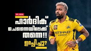 IPL 2026: നീല വിട്ട് ഹാര്‍ദിക്കും മഞ്ഞക്കുപ്പായത്തിലേക്ക്!! പിന്നില്‍ ധോണി? വമ്പന്‍ സൂചന വൈറല്‍