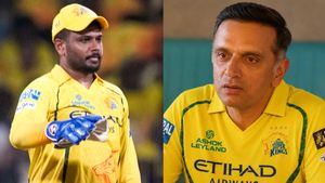 IPL 2026: സഞ്ജുവിന് 8ന്റെ പണി!! അടുത്ത സിഎസ്‌കെ കോച്ച് ദ്രാവിഡ്? വമ്പന്‍ നീക്കം