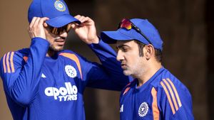 IND vs AFG: ഇത്ര ബുദ്ധിയില്ലേ? അവന് എന്തിന് വിശ്രമം!! ഗംഭീറിനെതിരേ തുറന്നടിച്ച് മുന്‍ താരം