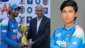 IND vs SL: വൈഭവിന് കൈയടിക്കൂ!! ക്യാപ്റ്റന്‍ തിലകിനല്ല, ഇന്ത്യ കപ്പടിച്ചതിനു പിന്നാലെ ഫാന്‍സ്