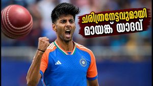 ടി20യിൽ ചരിത്രനേട്ടം; ഭുവനേശ്വർ കുമാറിന്റെ റെക്കോർഡിനൊപ്പമെത്തി മായങ്ക് യാദവ്