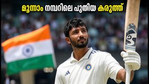 ഗാല്ലെയിൽ ചരിത്രം കുറിച്ച് ദേവ്ദത്ത് പടിക്കൽ; മൂന്നാം നമ്പറിലെ പുതിയ വിശ്വസ്തൻ ഉദിച്ചുയരുന്നു!