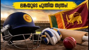 കൊളംബോ ടെസ്റ്റ്: ഇന്ത്യയെ ഞെട്ടിക്കാൻ ലങ്കയുടെ പുതിയ തന്ത്രം; ടീമിൽ അപ്രതീക്ഷിത മാറ്റങ്ങൾ!
