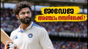 കൊളംബോ ടെസ്റ്റ്: ശ്രീലങ്കൻ സ്പിൻ കെണി പൊളിക്കാൻ ജഡേജ അഞ്ചാം നമ്പറിലേക്ക്?