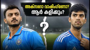 ഇന്ത്യൻ ടീമിൽ ഏഴാം നമ്പർ ആര്? അക്സറോ വാഷിംഗ്ടണോ? ഡൽഹിയിലെ മഞ്ഞുവീഴ്ച നിർണ്ണായകം