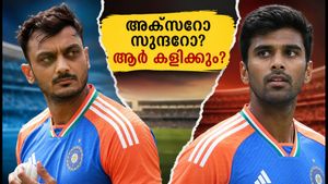 അക്സർ പട്ടേലോ വാഷിംഗ്ടൺ സുന്ദറോ? ഡൽഹി ടി20യിൽ ഇന്ത്യയുടെ പ്ലേയിംഗ് ഇലവനിൽ ആര് തിളങ്ങും?