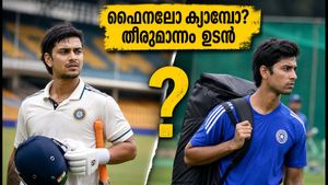 ദുലീപ് ട്രോഫി ഫൈനലോ ഡൽഹി ടി20 ക്യാമ്പോ? ഇഷാൻ കിഷനും തിലക് വർമ്മയും കടുത്ത പ്രതിസന്ധിയിൽ