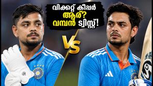 സഞ്ജു സാംസണോ ഇഷാൻ കിഷനോ? ജപ്പാനെതിരായ പോരാട്ടത്തിൽ ഇന്ത്യയുടെ വിക്കറ്റ് കീപ്പർ ആര്? വമ്പൻ ട്വിസ്റ്റ്!