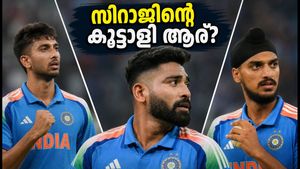 തിരുവനന്തപുരത്ത് ഇന്ത്യ-വിൻഡീസ് പോരാട്ടം; ഡെത്ത് ഓവറുകളിൽ സിറാജിന്റെ കൂട്ടാളി ആര്?