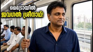 ബെംഗളൂരു മെട്രോയിൽ ജവഗൽ ശ്രീനാഥ്; ലാളിത്യം കണ്ട് അമ്പരന്ന് ആരാധകർ!