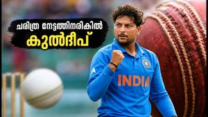 200 ഏകദിന വിക്കറ്റുകൾ; ചരിത്രം കുറിക്കാൻ കുൽദീപ് യാദവ് മിർപൂരിലിറങ്ങുമ്പോൾ ആരാധകർ ആകാംക്ഷയിൽ