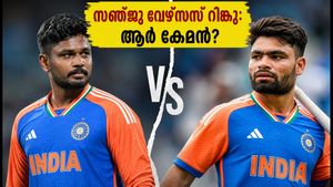 സഞ്ജു സാംസൺ ടീമിൽ, റിങ്കു സിംഗ് പുറത്ത്; ഈ സെലക്ഷൻ പിന്നിലെ തന്ത്രമെന്ത്?