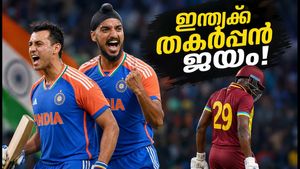 ഇൻഡോറിൽ ഇന്ത്യയുടെ തീപ്പൊരി ജയം! വെസ്റ്റ് ഇൻഡീസിനെ തകർത്ത് പരമ്പരയിൽ ഇന്ത്യ മുന്നിൽ